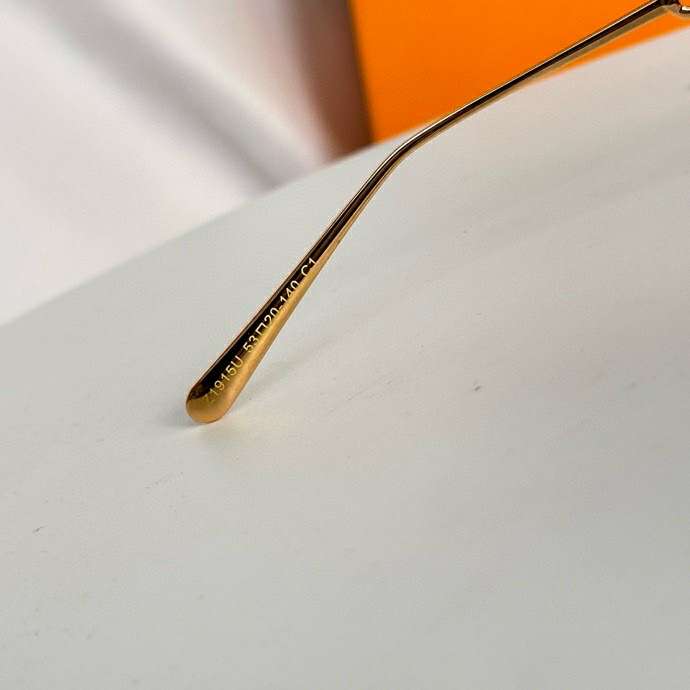 Picture of LV Sunglasses _SKUfw56787809fw